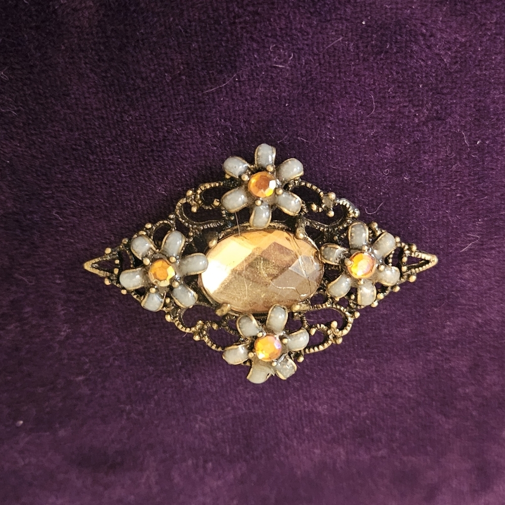 Vintage Floral Brooch Pin with Gemstones